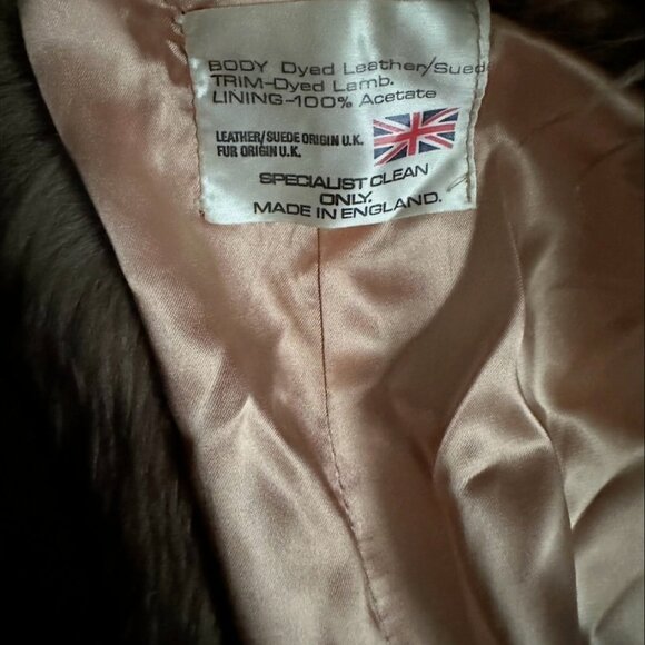 Vintage Long Brown Leather & Suede Coat w/ Lamb Fur Trim – Suede Belt - Picture 8 of 8